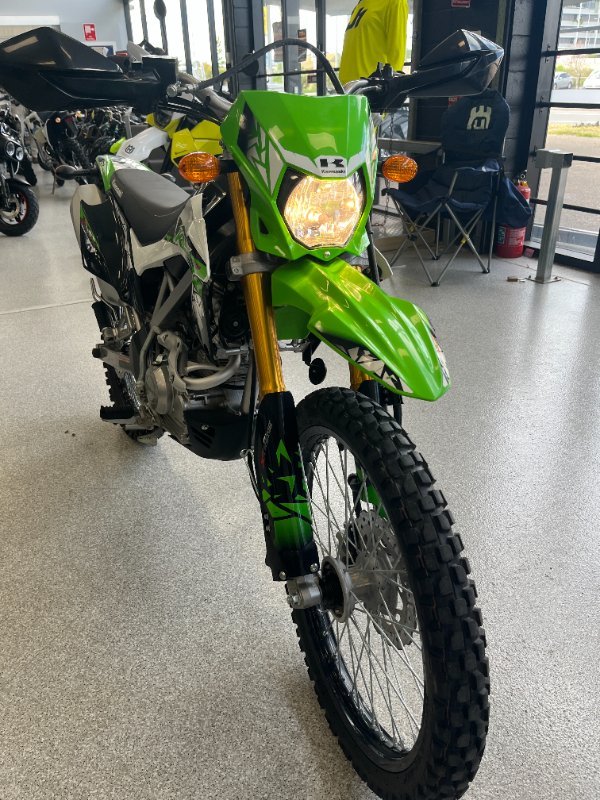 2019 Kawasaki KLX150BF SE WHITE