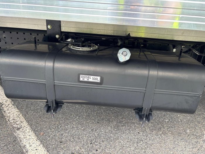 2025 Fuso Canter 515 Pantech White