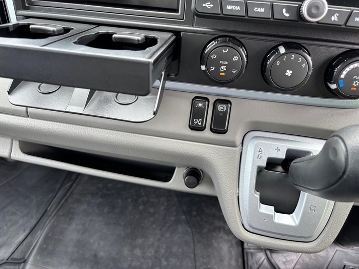 2025 Fuso Canter 515 Pantech White