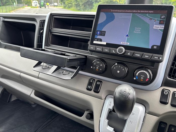 2025 Fuso Canter 515 Pantech White