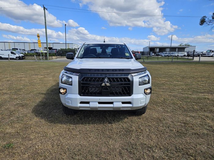 2025 Mitsubishi Triton GLX-R