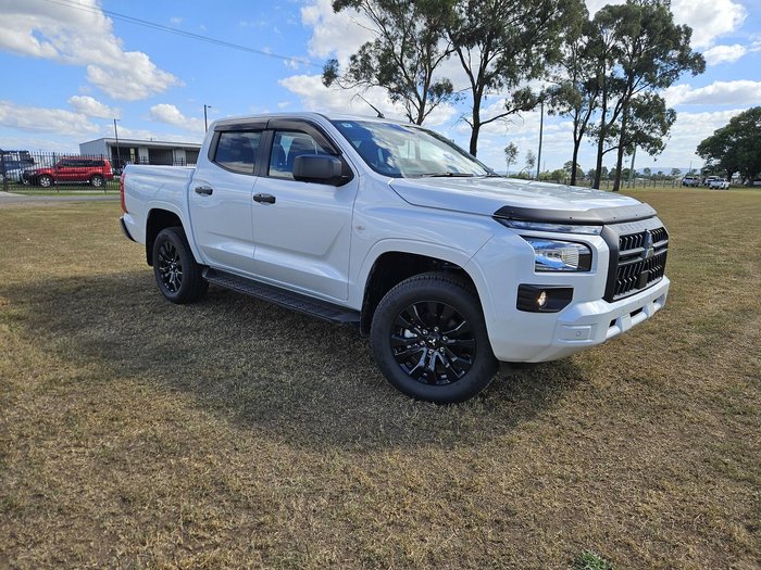 2025 Mitsubishi Triton GLX-R