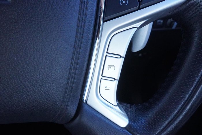 2017 Mitsubishi Pajero Sport GLS