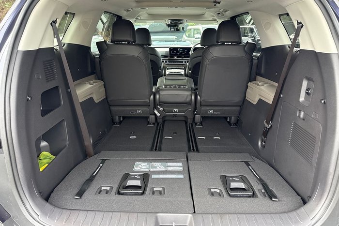 2026 Kia Carnival GT-Line