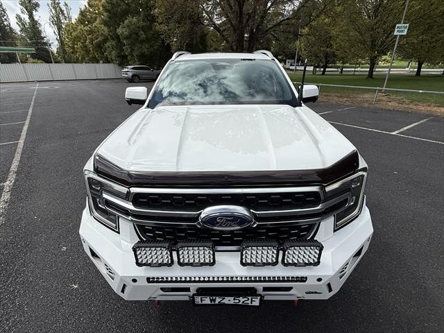 2022 Ford Everest Platinum