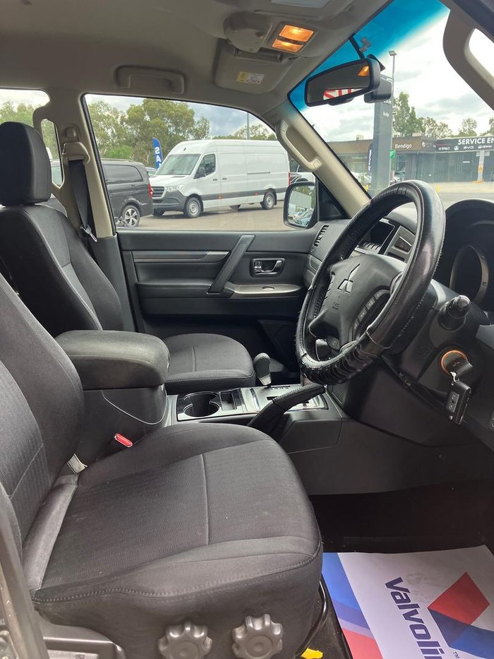 2019 Mitsubishi Pajero GLX