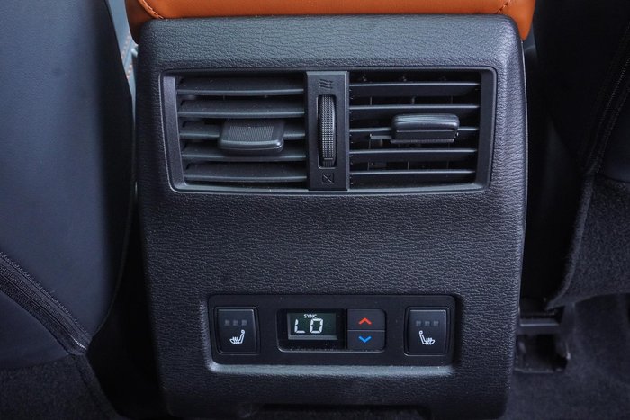 2024 Mitsubishi Outlander Exceed Tourer