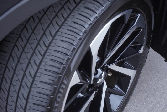 2024 Mitsubishi Outlander Exceed Tourer