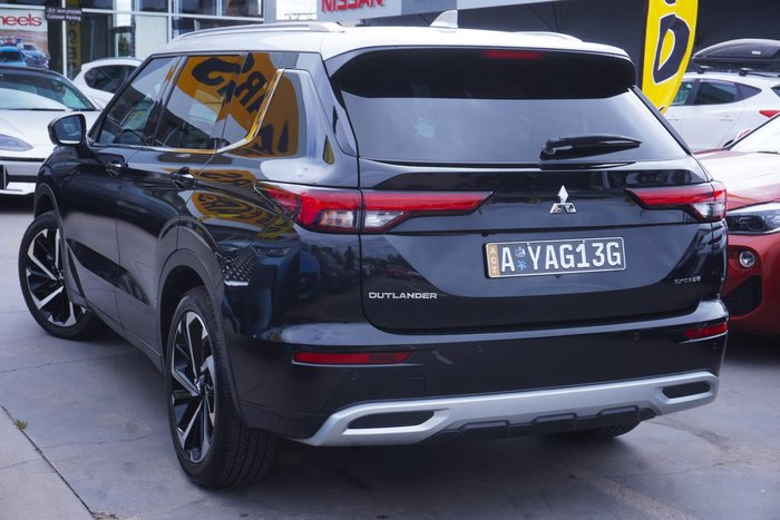 2024 Mitsubishi Outlander Exceed Tourer