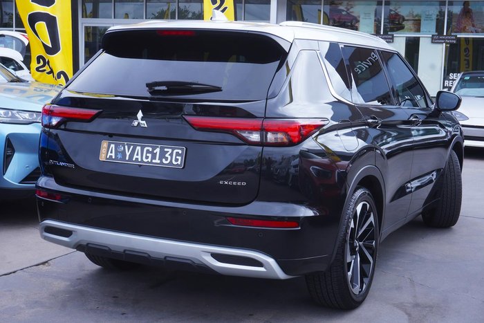 2024 Mitsubishi Outlander Exceed Tourer