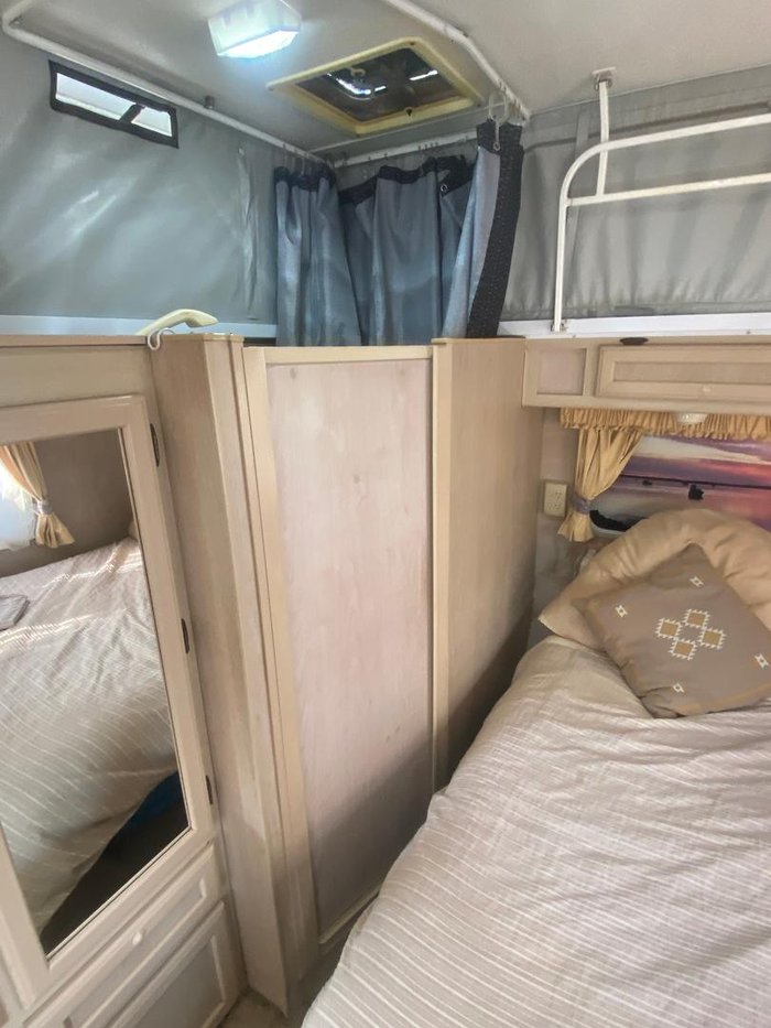 2000 Jayco Westport Poptop 17.66Ft - Eofy Clearance