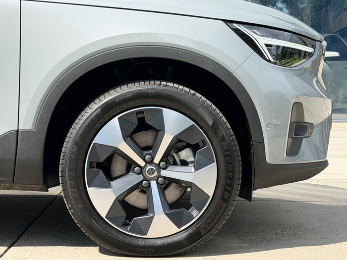 2025 Volvo XC40 Ultra B4 Bright MY26 AWD Vapour Grey