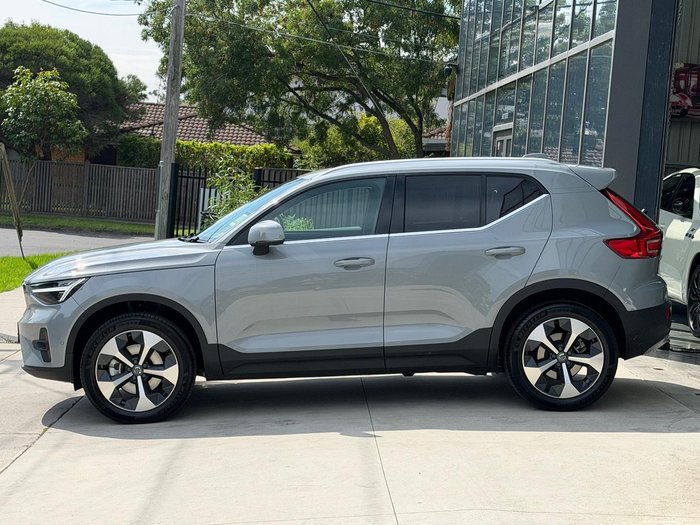 2025 Volvo XC40 Ultra B4 Bright MY26 AWD Vapour Grey
