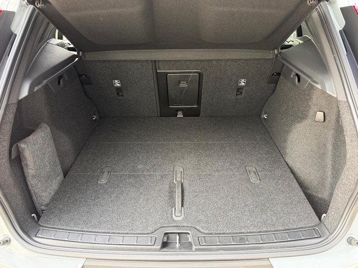 2025 Volvo XC40 Ultra B4 Bright MY26 AWD Vapour Grey