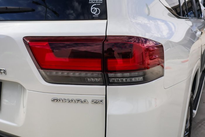 2023 Toyota Landcruiser Sahara ZX