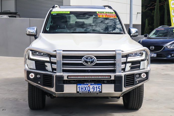 2023 Toyota Landcruiser Sahara ZX