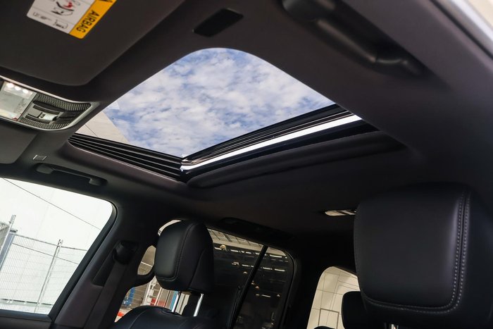 2023 Toyota Landcruiser Sahara ZX