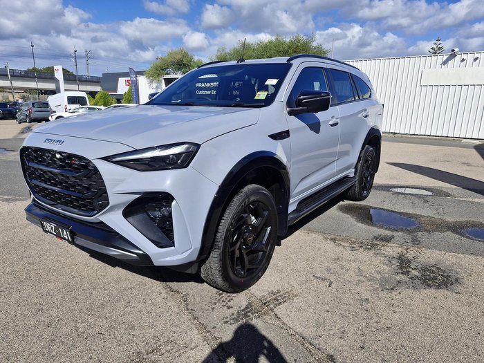 2026 Isuzu MU-X X-TERRAIN