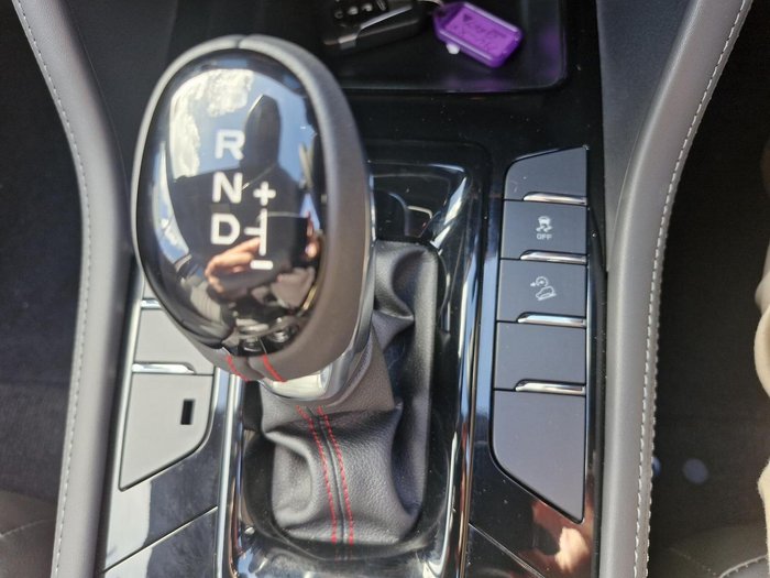 2026 Isuzu MU-X X-TERRAIN