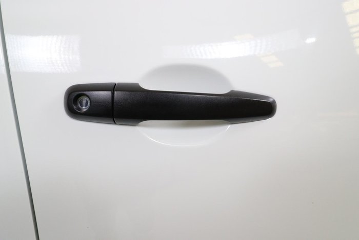 2023 Mitsubishi Triton GLX-R