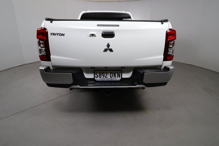 2023 Mitsubishi Triton GLX-R