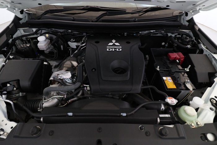 2023 Mitsubishi Triton GLX-R