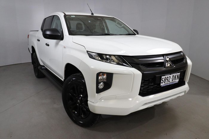 2023 Mitsubishi Triton GLX-R