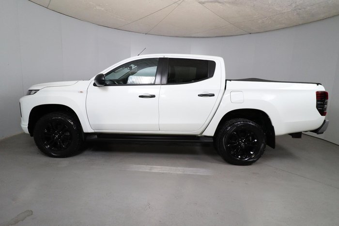 2023 Mitsubishi Triton GLX-R