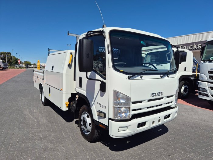 2014 Isuzu Trucks NPR 65/45-190 3 Ton Service Body