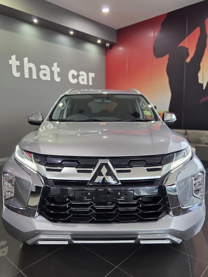 2025 Mitsubishi Pajero Sport GLS