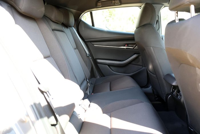 2025 Mazda 3 G20 Evolve