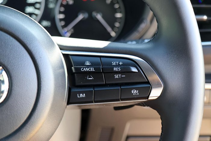 2025 Mazda 3 G20 Evolve