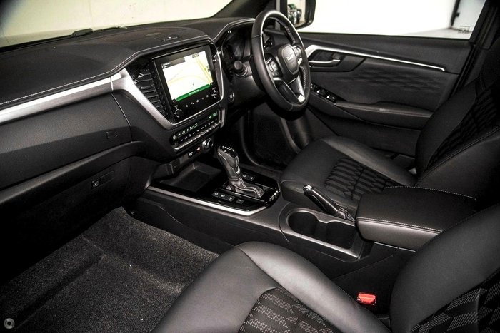 2025 Isuzu D-MAX LS-U+