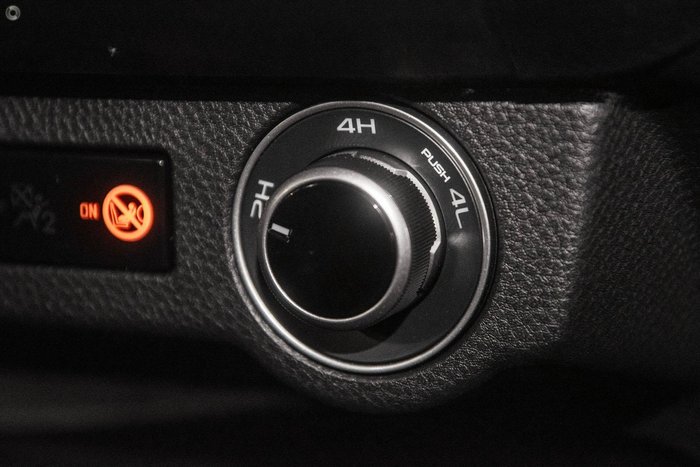 2025 Isuzu D-MAX LS-U+