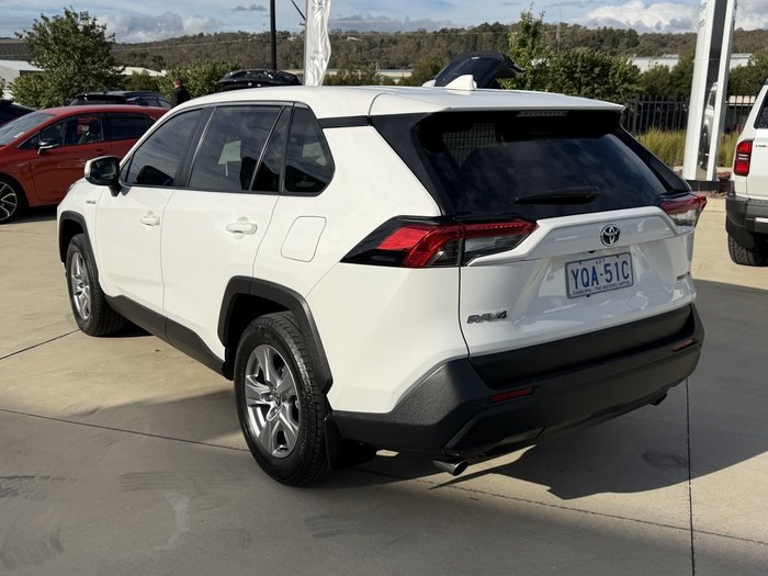 2022 Toyota RAV4 GX