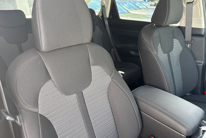 2025 Kia Sorento Sport MQ4 PE MY26 AWD Clear White (UD)