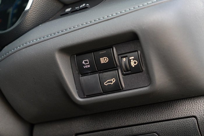 2023 Toyota Kluger Grande