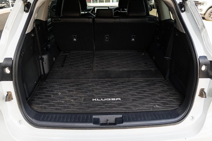 2023 Toyota Kluger Grande