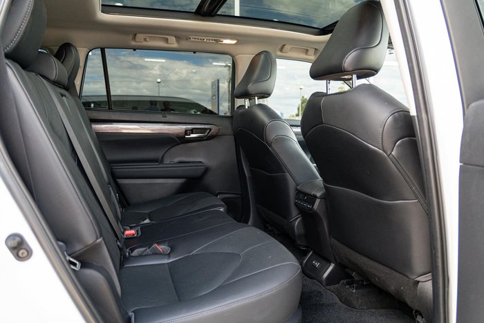 2023 Toyota Kluger Grande