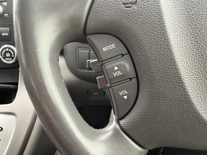 2014 Kia Grand Carnival