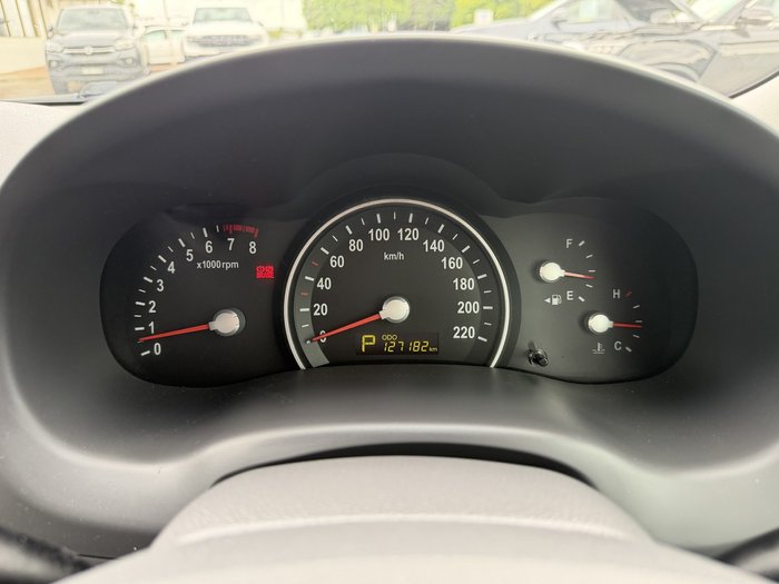 2014 Kia Grand Carnival