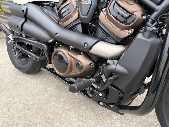 2022 HARLEY-DAVIDSON RH1250S SPORTSTER S White