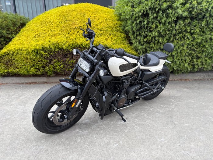 2022 HARLEY-DAVIDSON RH1250S SPORTSTER S White