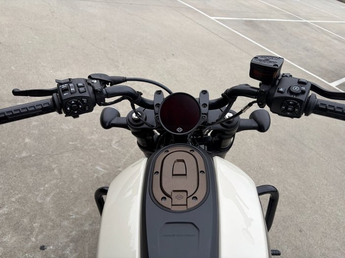 2022 HARLEY-DAVIDSON RH1250S SPORTSTER S White