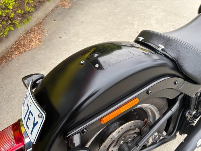 2017 HARLEY-DAVIDSON FLSTFB FAT BOY LO Black