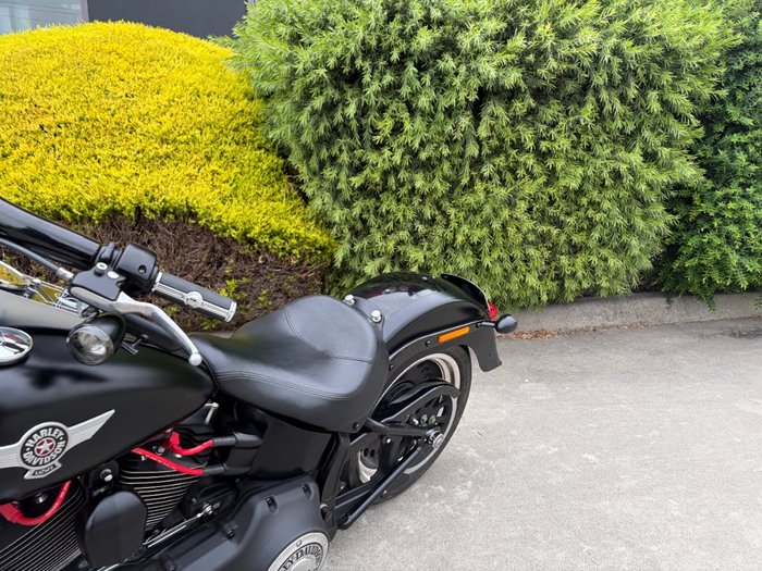 2017 HARLEY-DAVIDSON FLSTFB FAT BOY LO Black