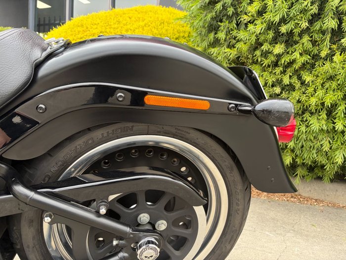 2017 HARLEY-DAVIDSON FLSTFB FAT BOY LO Black