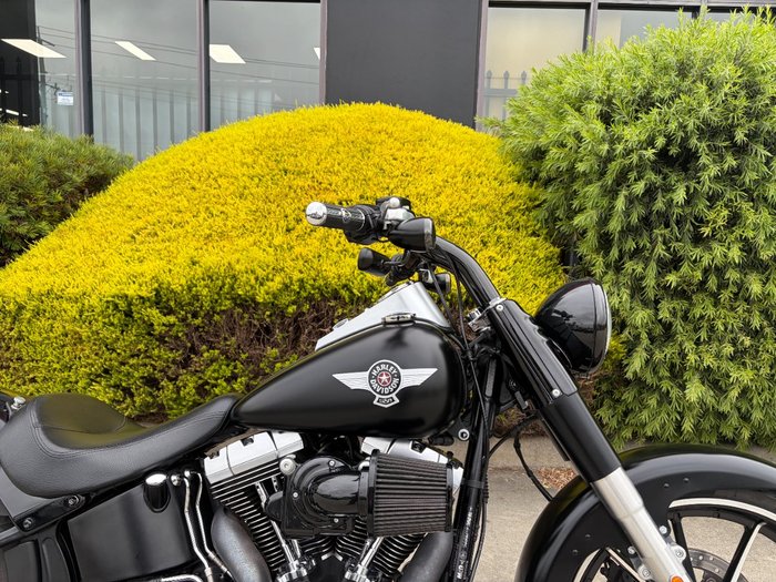 2017 HARLEY-DAVIDSON FLSTFB FAT BOY LO Black