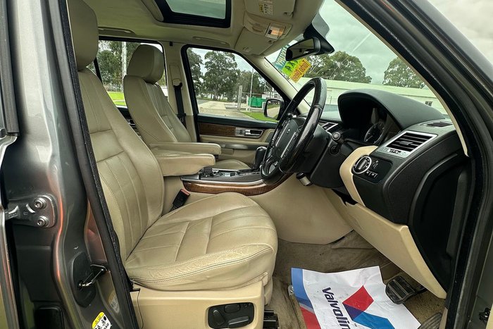 2010 Land Rover Range Rover Sport TDV6 Luxury