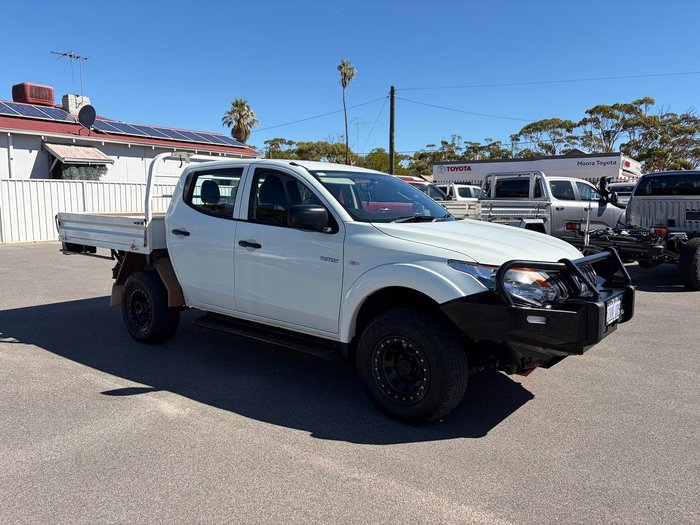 2017 Mitsubishi Triton GLX MQ MY17 4X4 Dual Range White